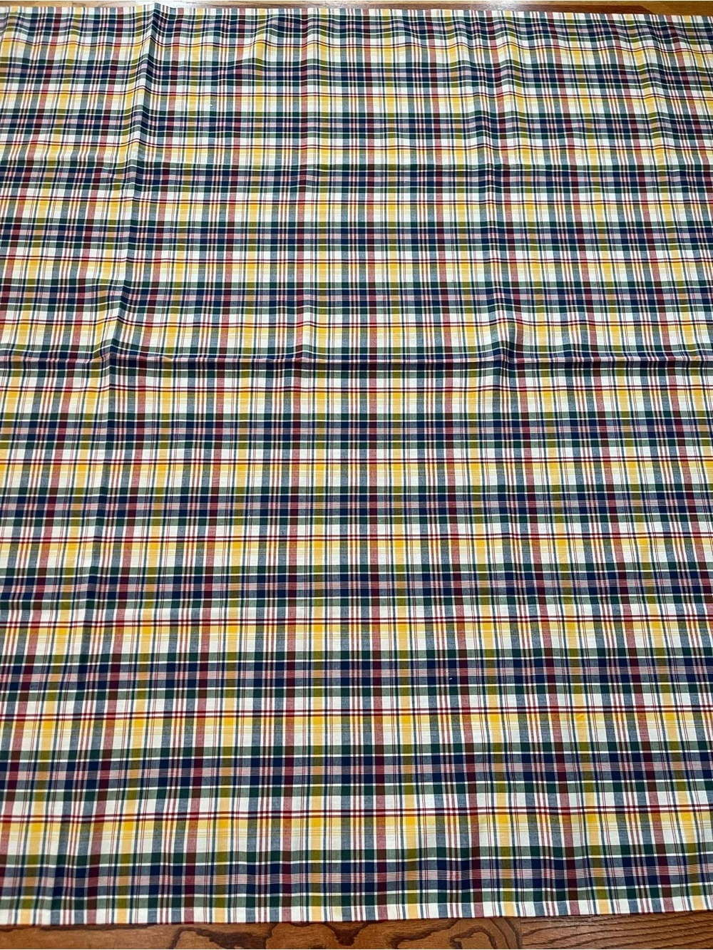 Vintage Madras Plaid large cotton blend tablecloth 93” x 59” EUC Picnic BBQ